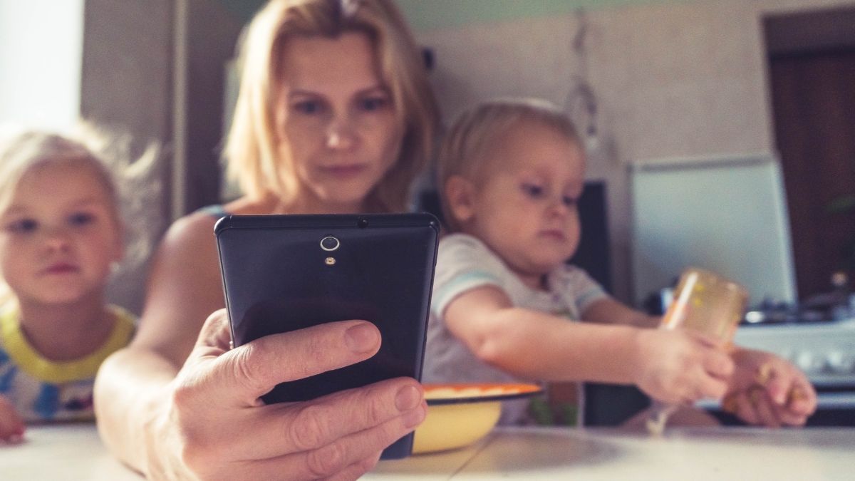 6 realistic time management tips for busy mums